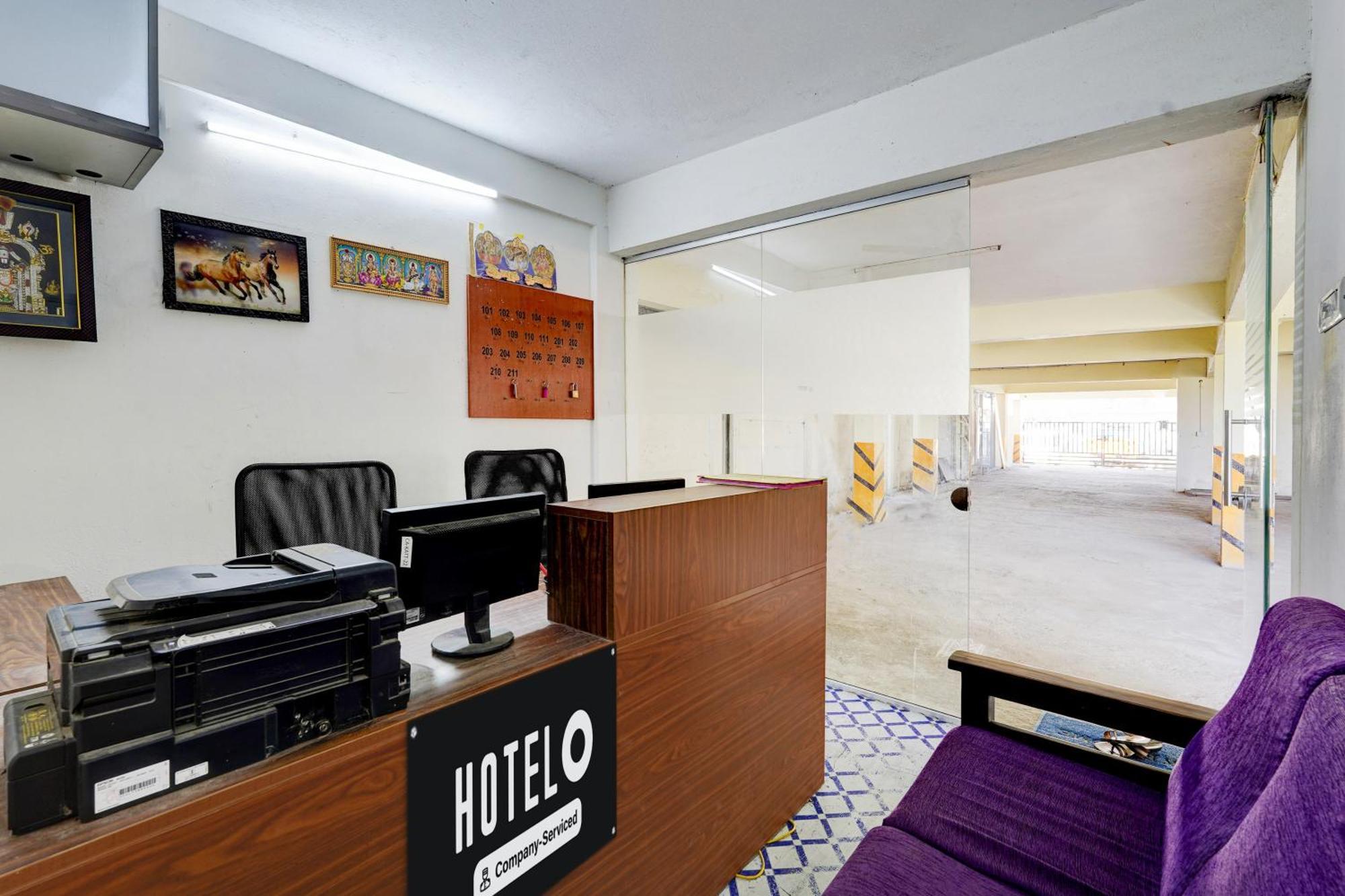 Collection O Sithalapakkam Medavakkam Formerly Srinivasa Residency Chennai Exterior photo